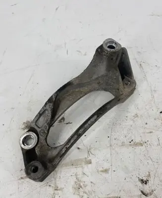 Volkswagen Transporter - Caravelle T5 A/C compressor mount bracket 070260885A