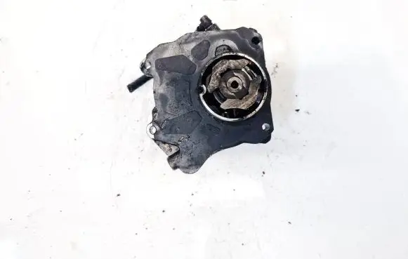 Alfa Romeo 159 Vacuum pump