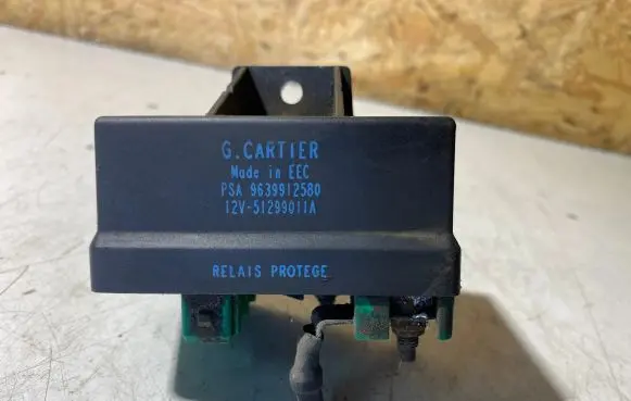 Peugeot 307 Glow plug pre-heat relay 9639912580 51299011A