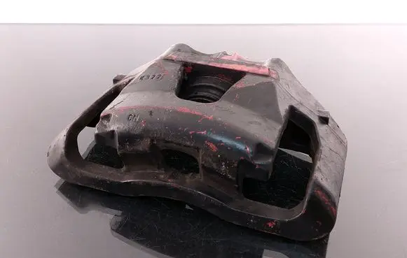Volvo V50 Front brake caliper