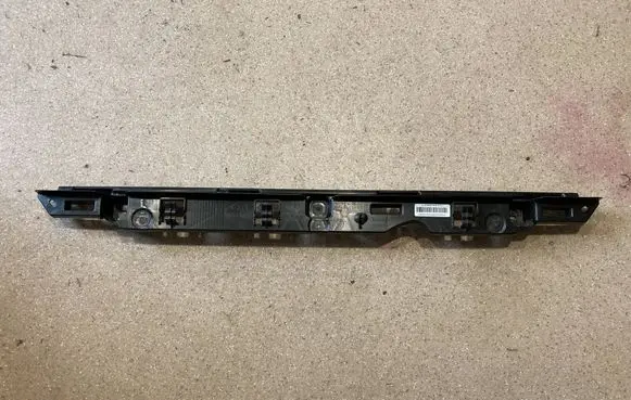 BMW 5 G60 G61 Rear bumper mounting bracket 5A0F8A7