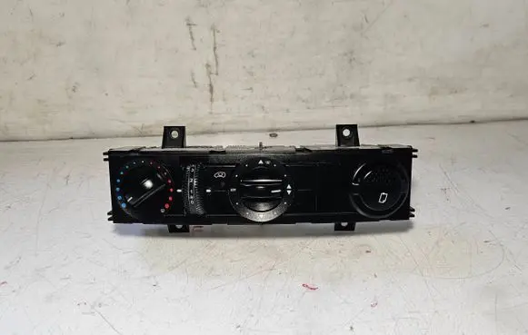 Mercedes-Benz Sprinter W906 Climate control unit A9068300185KZ
