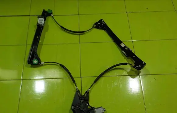 Volkswagen Polo V 6R Front door window regulator with motor PRZOD DP8 6R0959801AD