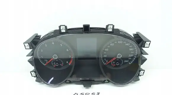 Volkswagen Touran III Speedometer (instrument cluster) 5TA920740D