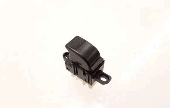 Mazda 6 Electric window control switch 3583J51