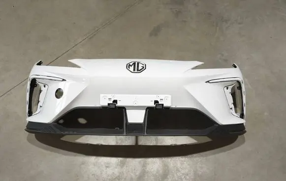 MG MG4 ev Front bumper P11183302 P11183304 P11186025