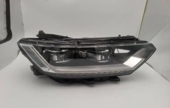Volkswagen PASSAT B8 Headlight/headlamp 3G1941082G 90136115