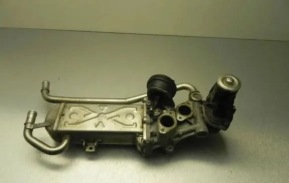 Volkswagen Polo V 6R EGR valve 03L131512CE VD9571