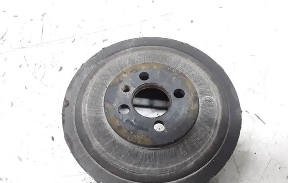 Volkswagen Polo III 6N 6N2 6NF Crankshaft pulley 045105243