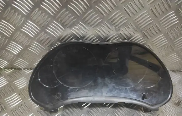 Toyota Avensis T250 Speedometer (instrument cluster) 8380005630H