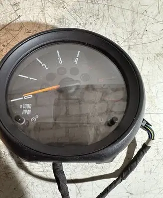 Mini Cooper Countryman R60 Speedometer (instrument cluster) 9325808 S0211012 RG29704400