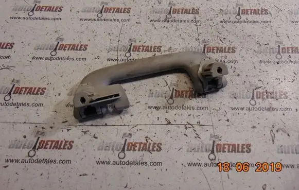 Toyota Corolla Verso AR10 Rear interior roof grab handle