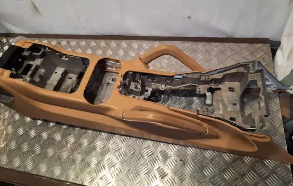 Porsche Cayenne (92A) Center console 4580010502