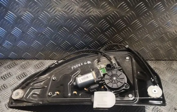 Land Rover Freelander 2 - LR2 Rear window lifting mechanism without motor 6H5227000AF