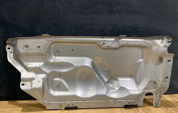 Land Rover Discovery Sport Other engine bay part HJ3210B738AB
