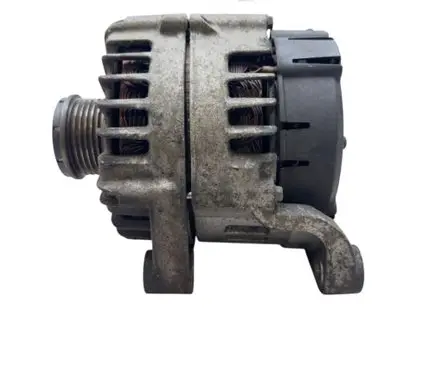 BMW X1 E84 Generator/alternator 8507624 FG18S052 2608669F