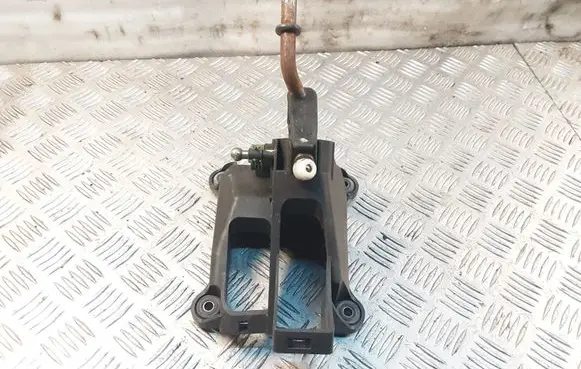 Toyota Corolla Verso E121 Gear shifter/selector 335300F010