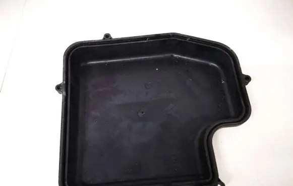 Audi A4 S4 B5 8D Fuse box cover 8d1907613a