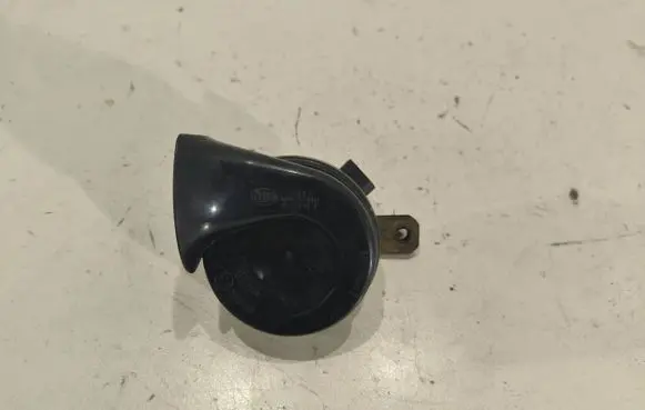 Volkswagen Phaeton Horn signal A28657625