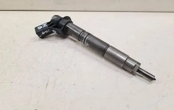 Mercedes-Benz R W251 Fuel injector 0445115064 A6420701387 071111