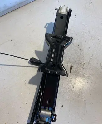 Audi A4 Allroad Lift Jack 