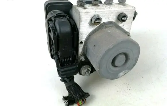Mercedes-Benz B W246 W242 ABS Pump A0094316412 0265956006 0265242506