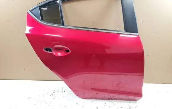 Mazda 3 II Rear door