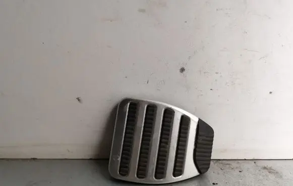 Nissan 370Z Foot rest pad/dead pedal 45531JK020