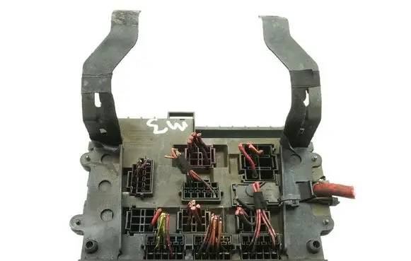 BMW M3 Fuse box set 9119445