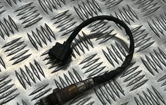 Mercedes-Benz A W169 Lambda probe sensor 881221