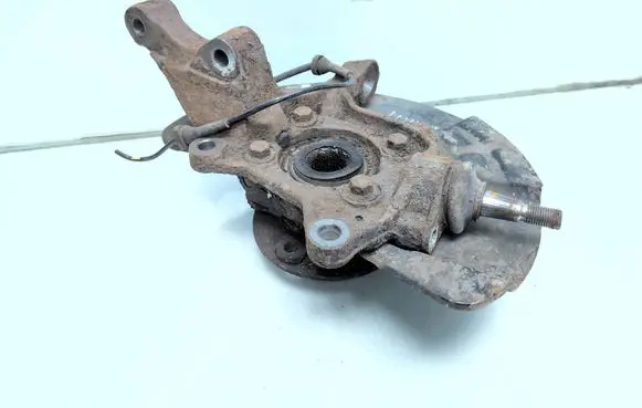 Volvo XC90 Front wheel hub spindle knuckle P31277205 T194124 08630771