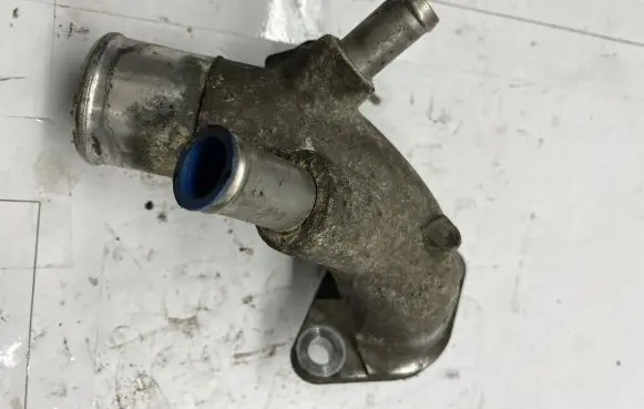 Brake vacuum hose/pipe