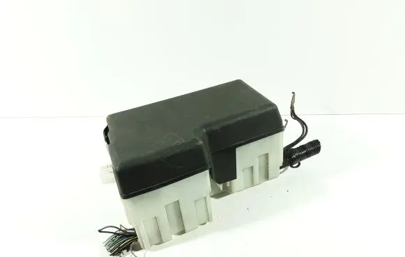 Mazda 5 Fuse box set C23566760 8797YA1 1567002560