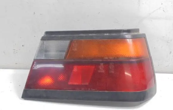Nissan Sunny Rear/tail lights IKI4390R