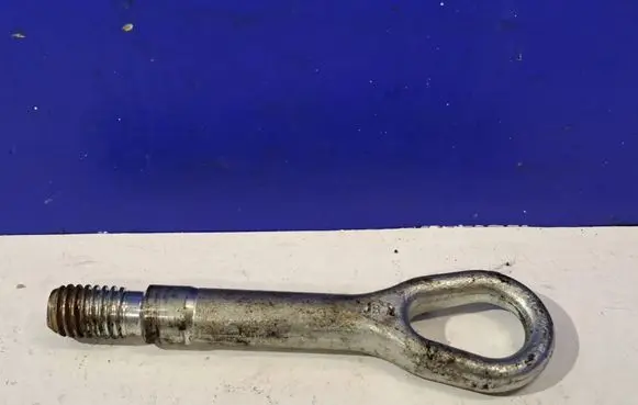 Mercedes-Benz C W205 Towing hook eye 