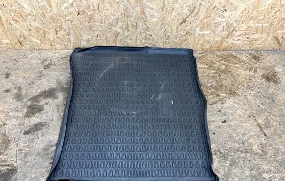 BMW X1 E84 Rubber trunk/boot mat liner 51472158364