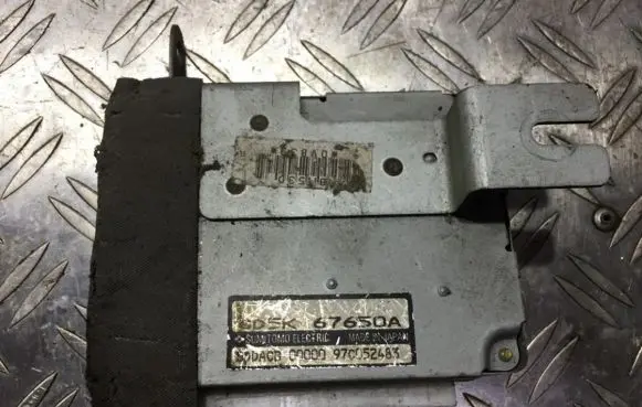 Mazda Premacy Other control units/modules gd5k67650a 97c052483