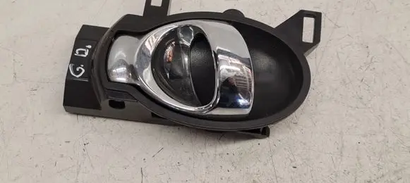 Nissan Juke I F15 Rear door interior handle