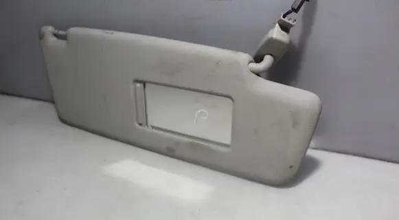 Volkswagen Touran I Sun visor clip/hook/bracket 