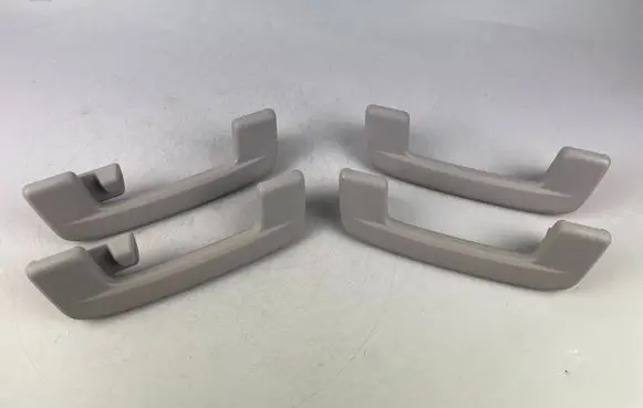 Volkswagen Golf VIII A set of handles for the ceiling 5H0857607A 5H0857643A
