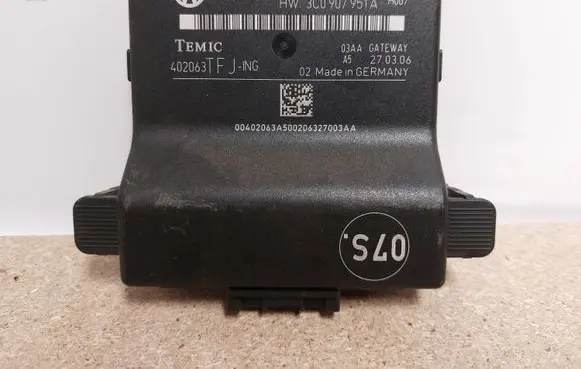Volkswagen PASSAT B6 Gateway control module 3C0907530C