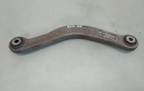Rear upper control arm/wishbone