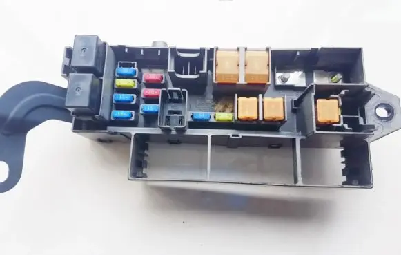 Subaru Forester SG Fuse box set 82231sa000