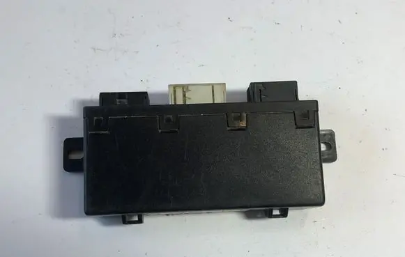 BMW 5 E39 Door control unit/module 8377601 83776019