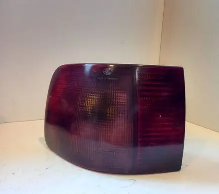 Audi A6 S6 C4 4A Rear/tail lights 138007
