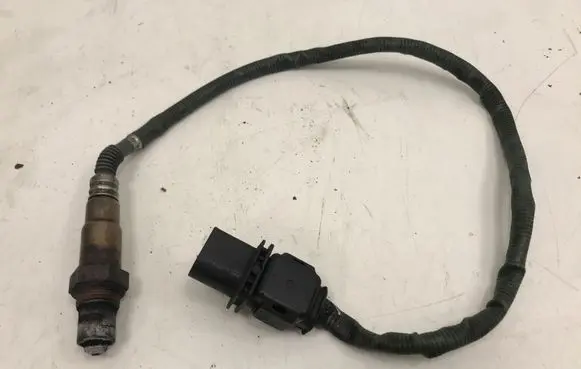 Mercedes-Benz E W212 Lambda probe sensor 0045427318
