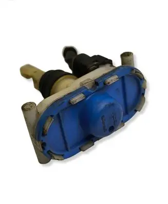 Audi 100 200 5000 C3 Central locking vacuum pump 443862153 022906233B