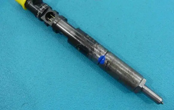 Ford Focus Fuel injector EJBR01601Z IMPRK1062992