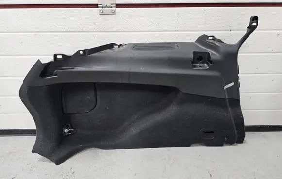 Volvo V60 Trunk/boot side trim panel 39834945 2891279