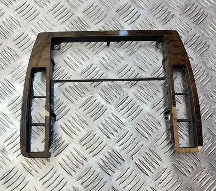 Volkswagen PASSAT B5.5 Radio/GPS head unit trim 3B0858069AS